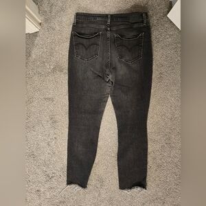 Levi's 721 High-rise Skinny Raw Hem